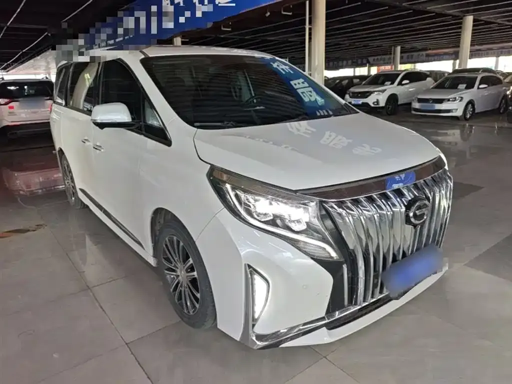 GAC Motor Trumpchi M8 — фото 10