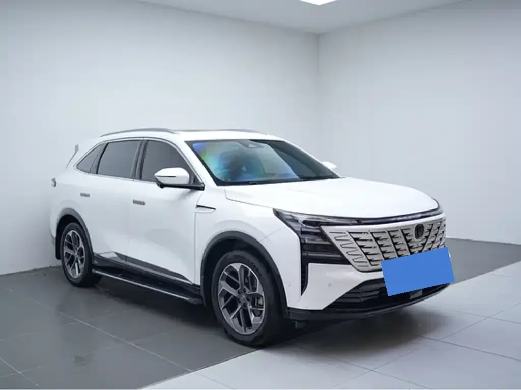 Changan CS75PLUS — фото 10