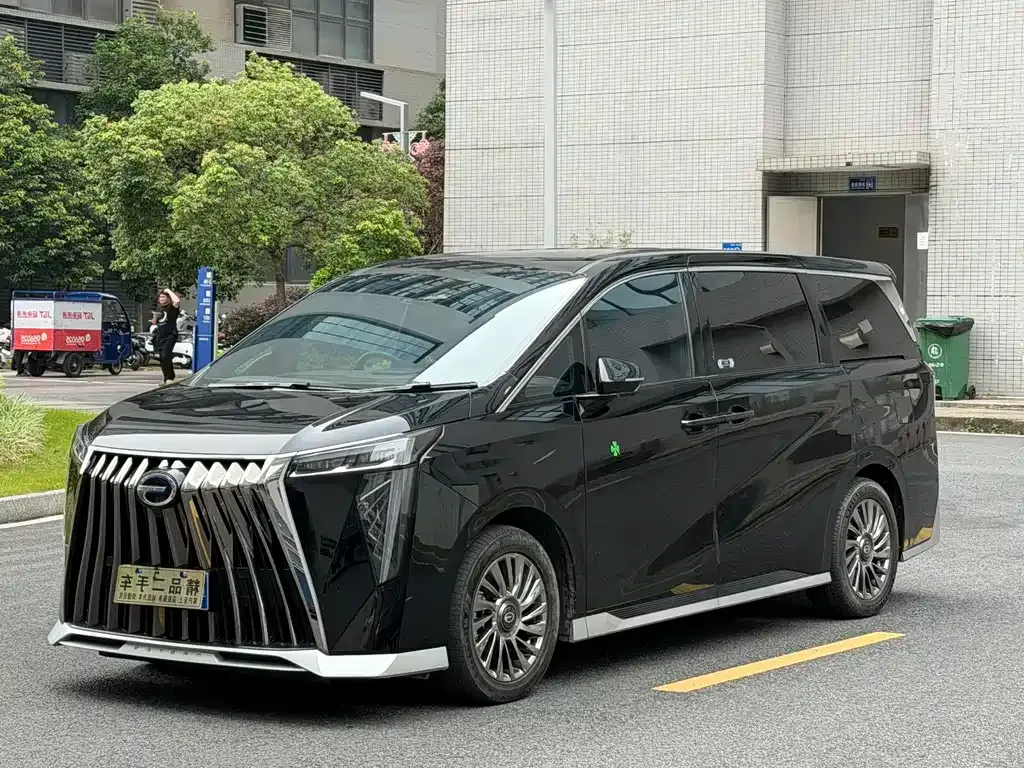 GAC Motor Trumpchi M8 — фото 9