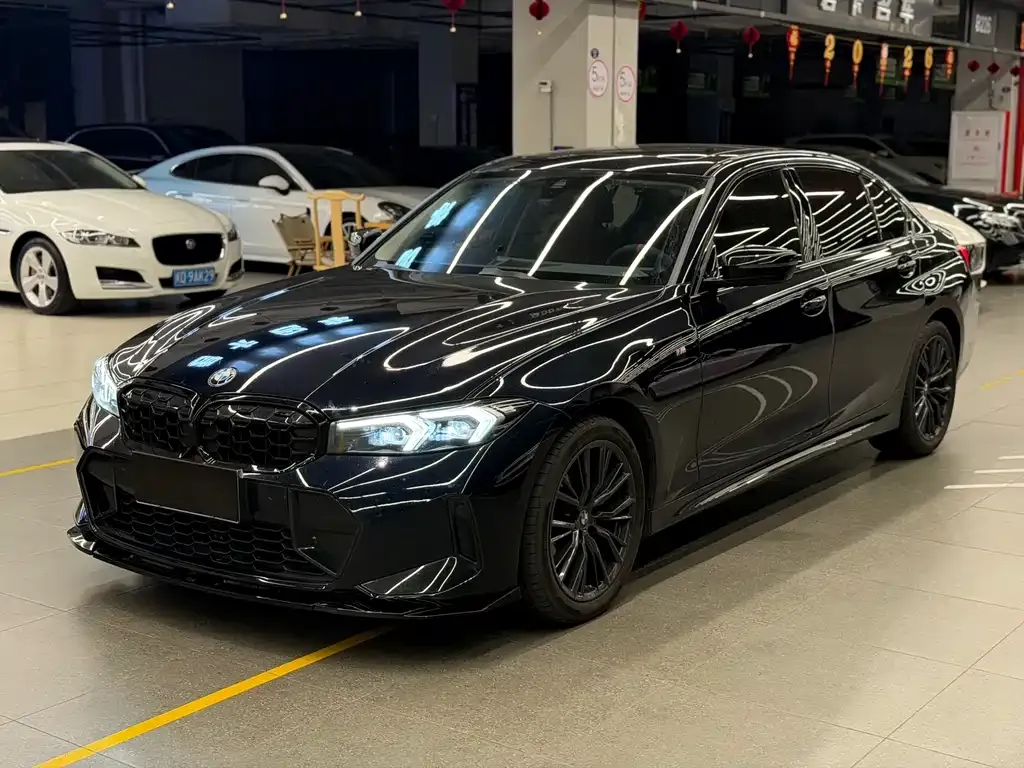 BMW 3 Series — фото 1