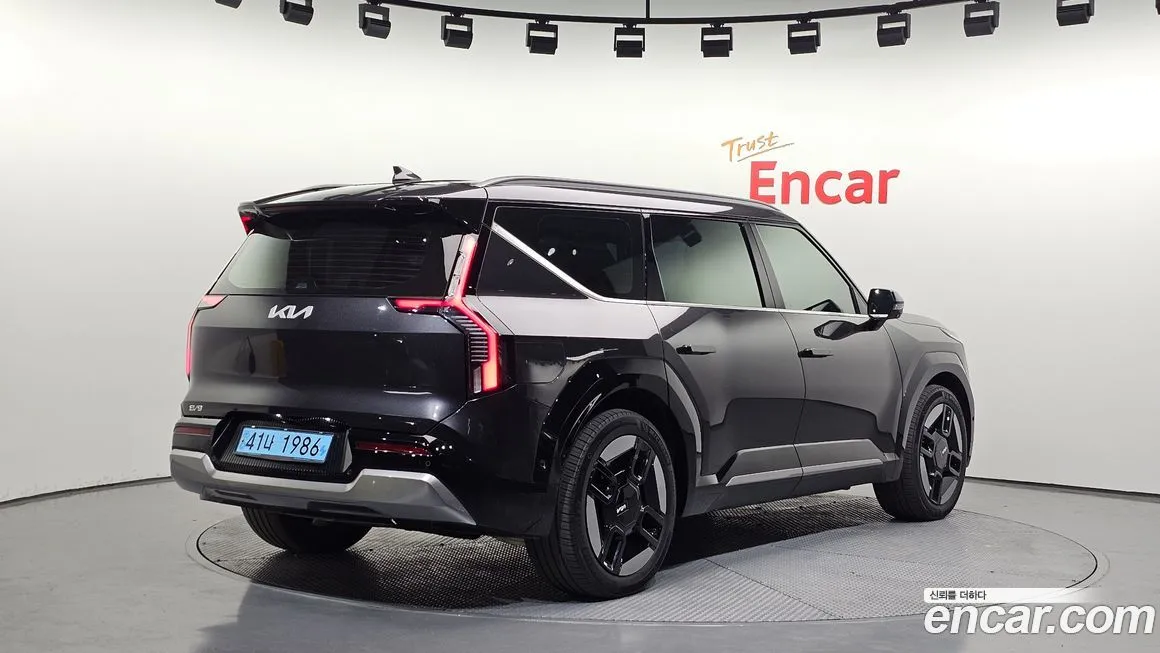 Kia EV9 2024 из KR, фото 4