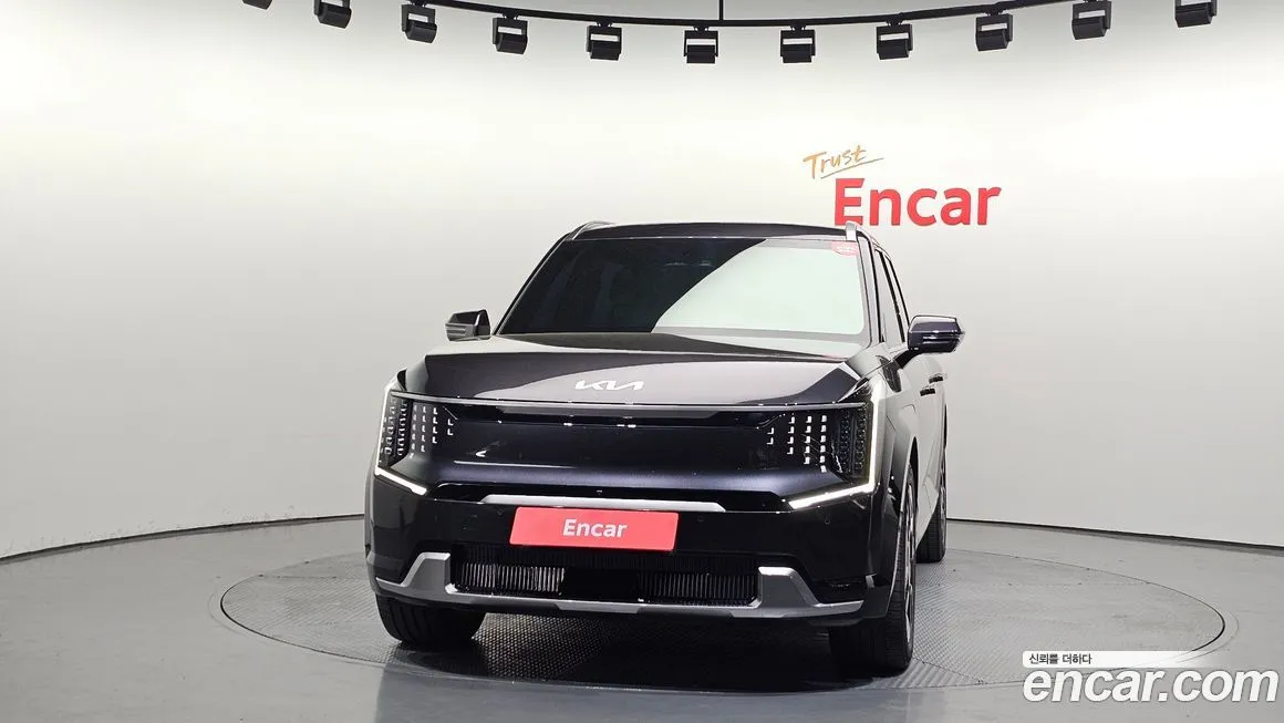Kia EV9 2024 из KR, фото 2