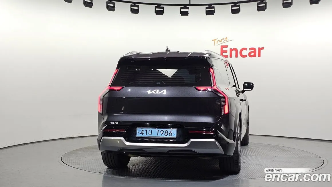 Kia EV9 2024 из KR, фото 5