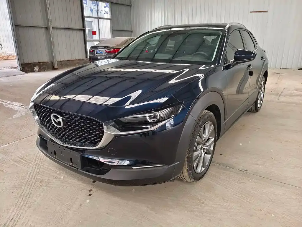 Mazda CX-30 — фото 1
