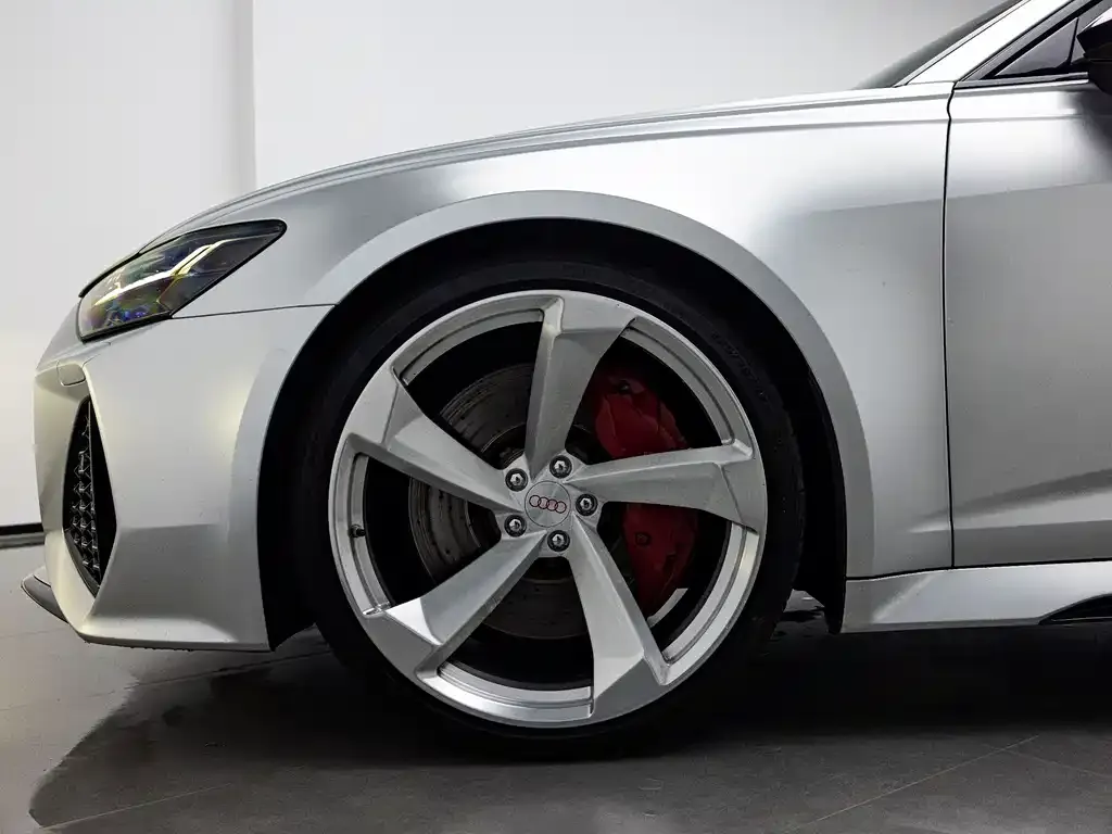 Audi RS 6 2021 из CN, фото 3