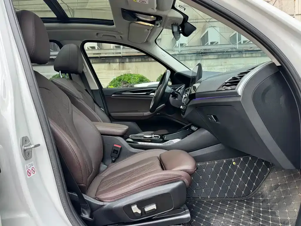 BMW iX3 2023 из CN, фото 7