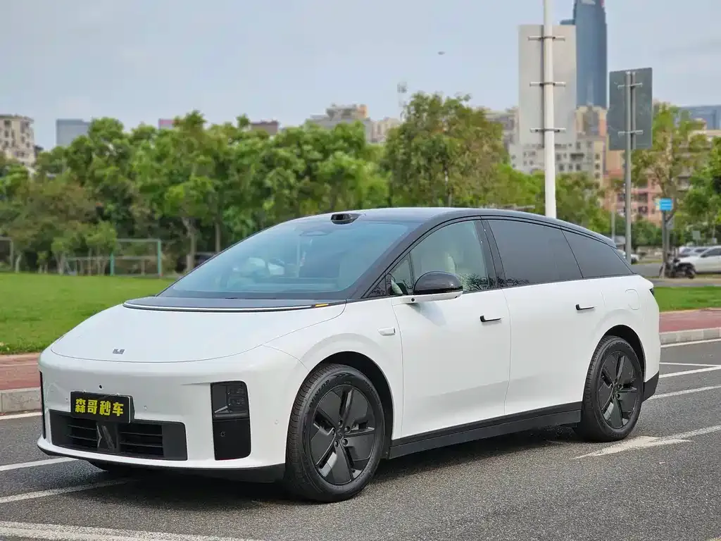 Li Auto i6