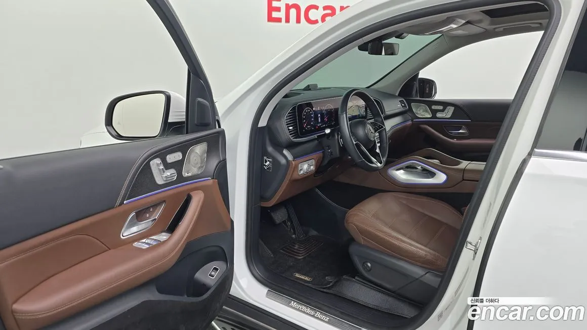 Mercedes-Benz GLE-Class — фото 10