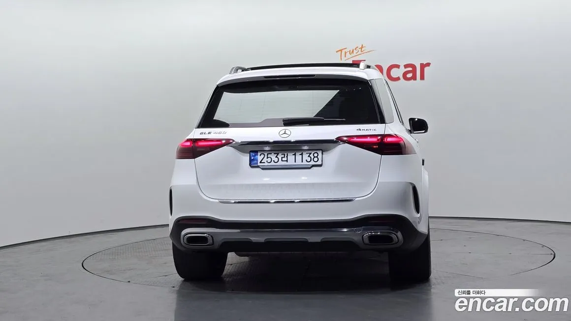 Mercedes-Benz GLE-Class — фото 2