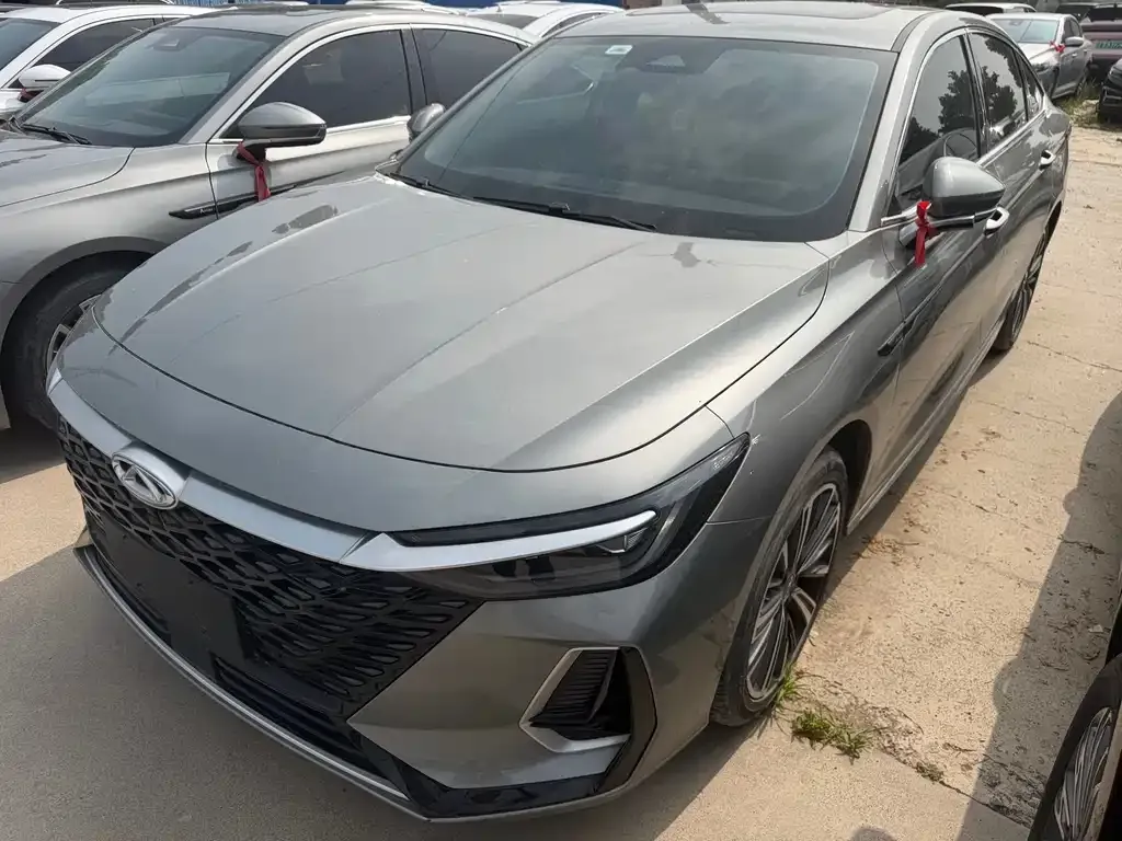 Chery Arrizo 8