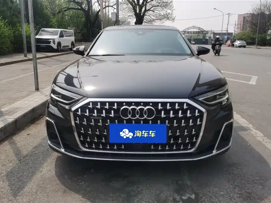 Audi A8 2023 из CN, фото 9