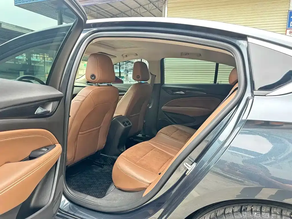 Buick Regal — фото 3