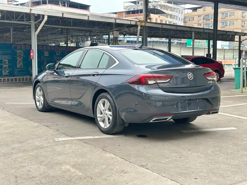 Buick Regal — фото 5