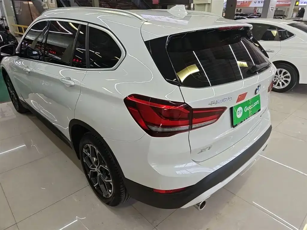 BMW X1 — фото 10