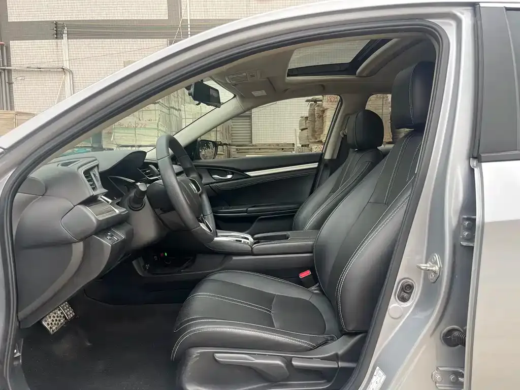 Honda Civic — фото 6