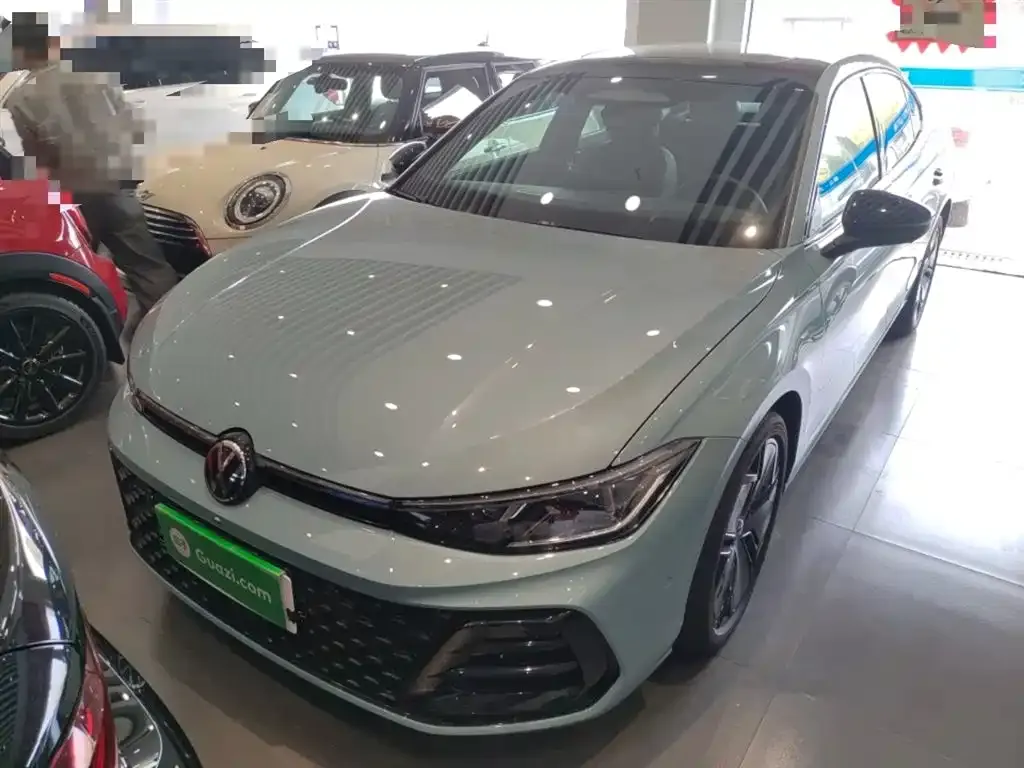 Volkswagen Passat 2024 из CN, фото 10