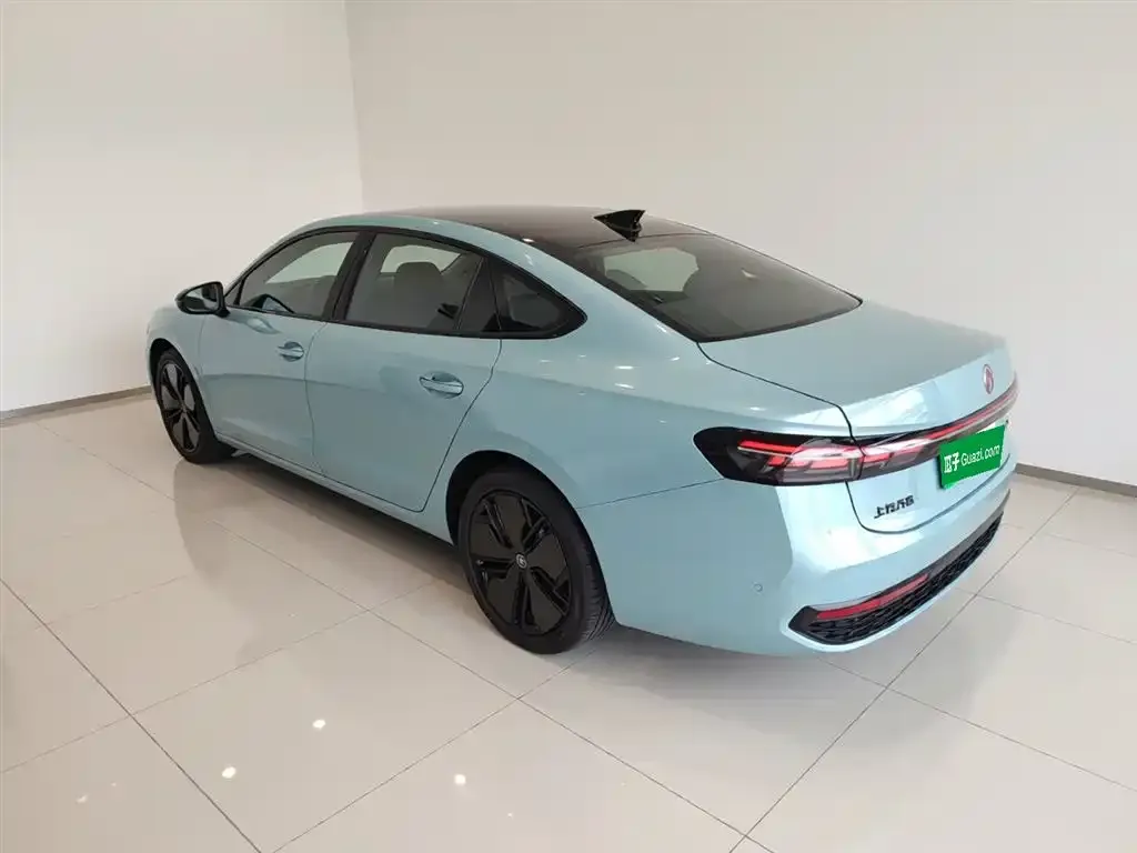 Volkswagen Passat 2024 из CN, фото 5
