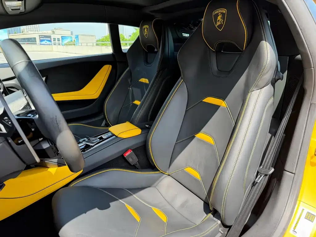 Lamborghini Huracan 2021 из CN, фото 5