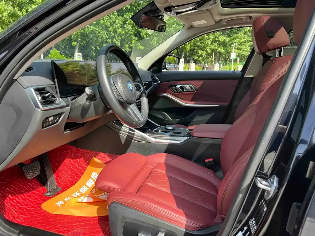 BMW i3 — фото 10