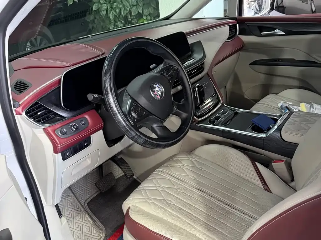 Buick GL8 2021 из CN, фото 3