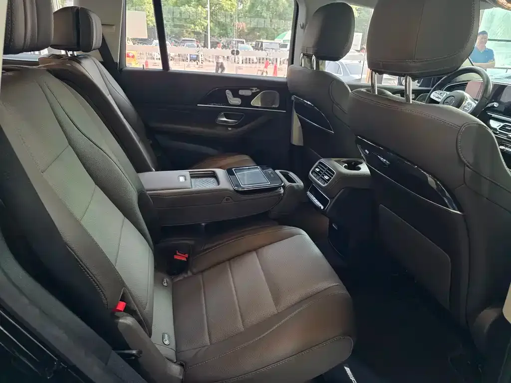 Mercedes-Benz GLS — фото 2