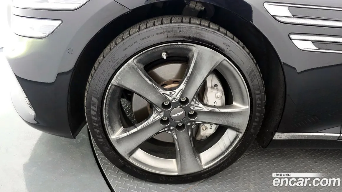 Genesis G80 — фото 10