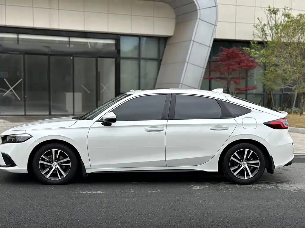 Honda Civic — фото 4