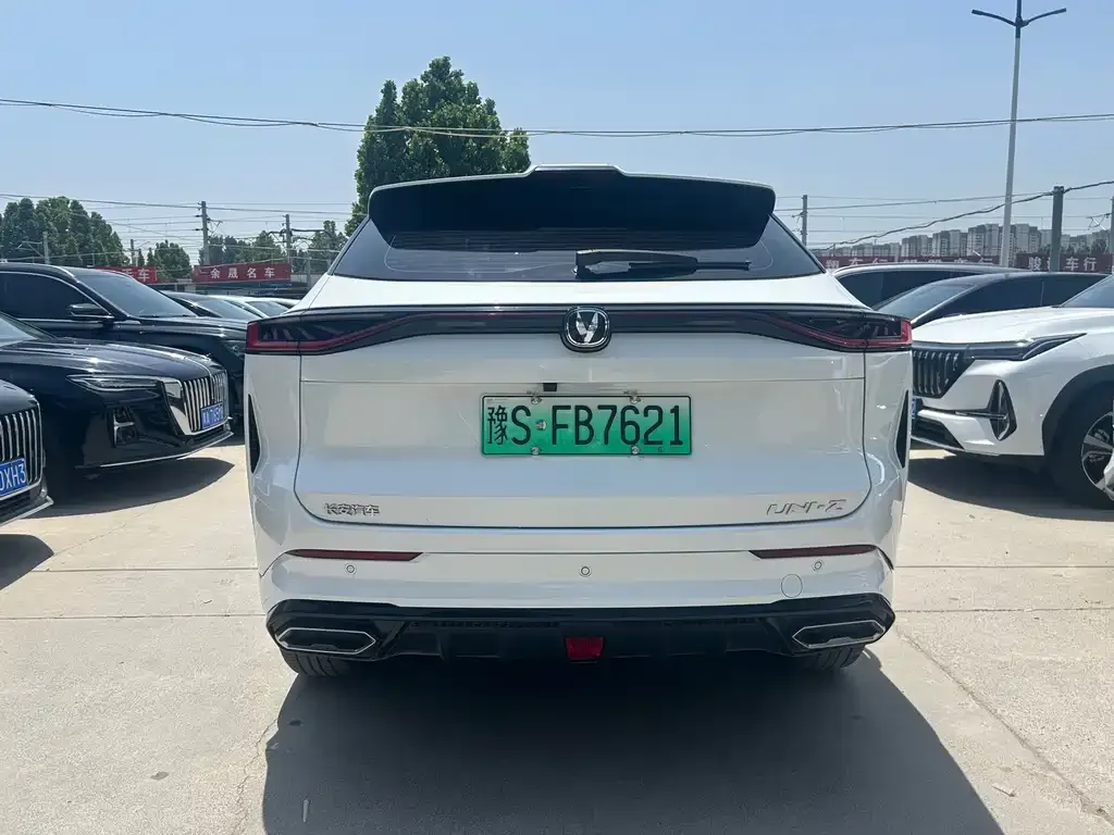 Changan UNI-Z New Energy 2024 из CN, фото 3