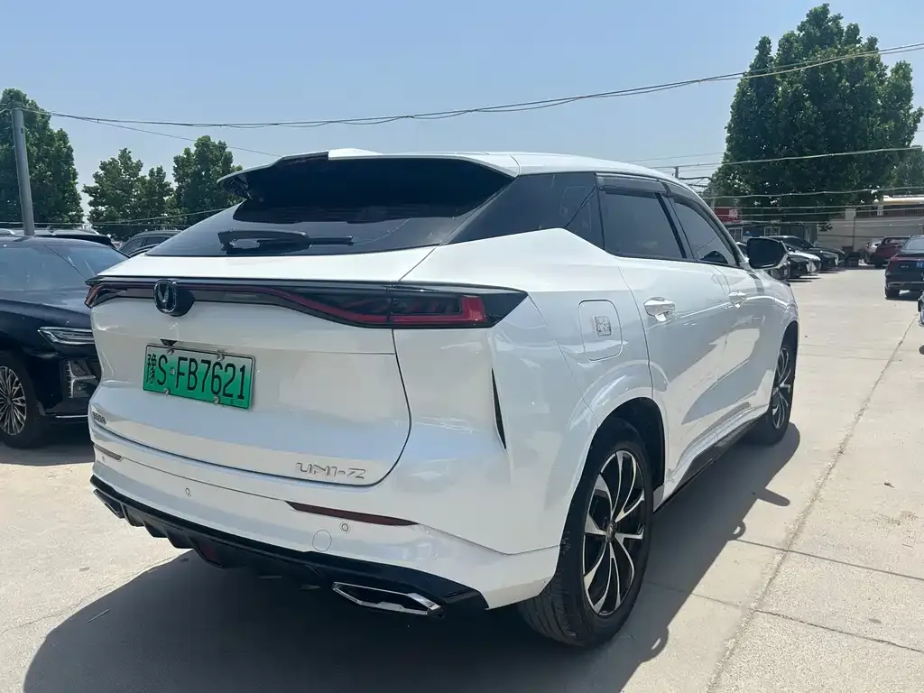 Changan UNI-Z New Energy 2024 из CN, фото 4