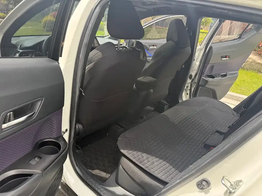 Toyota IZOA 2021 из CN, фото 2