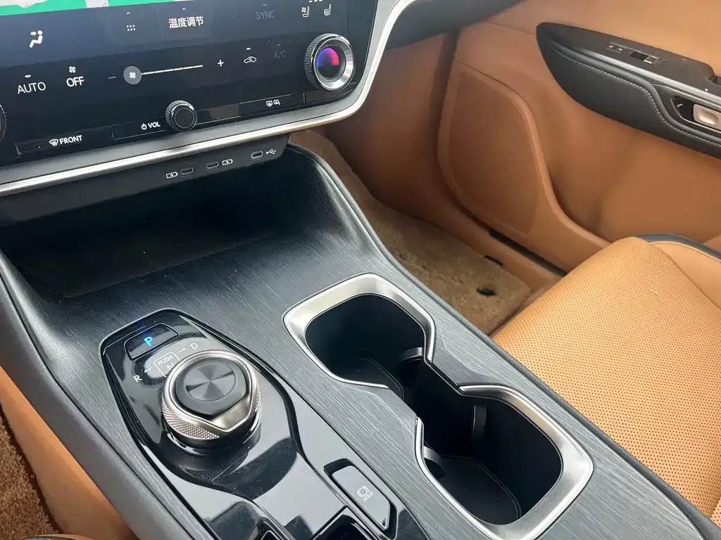 Lexus RZ 2023 из CN, фото 8