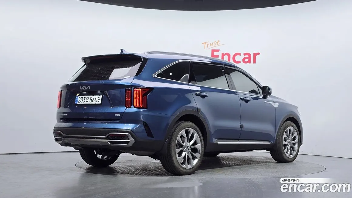 Kia Sorento — фото 2
