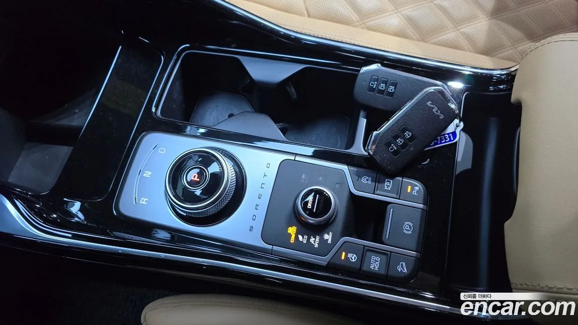 Kia Sorento — фото 6