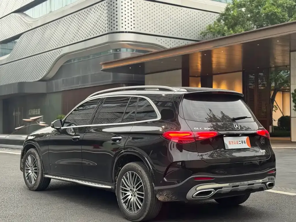 Mercedes-Benz GLC — фото 8