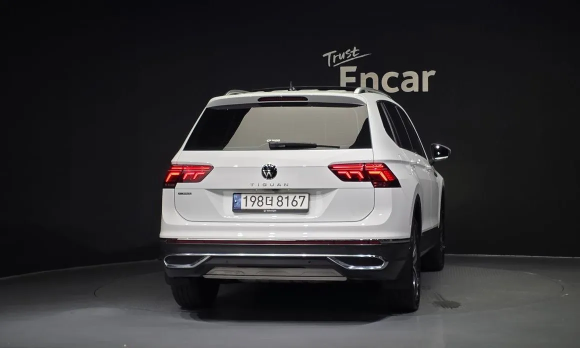 Volkswagen Tiguan — фото 3