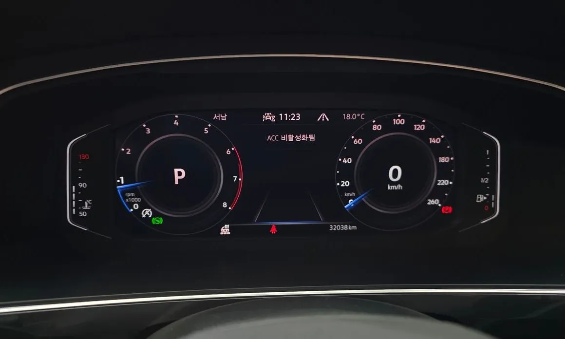 Volkswagen Tiguan — фото 5