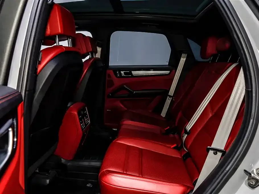 Porsche Cayenne Hybrid 2023 из CN, фото 10
