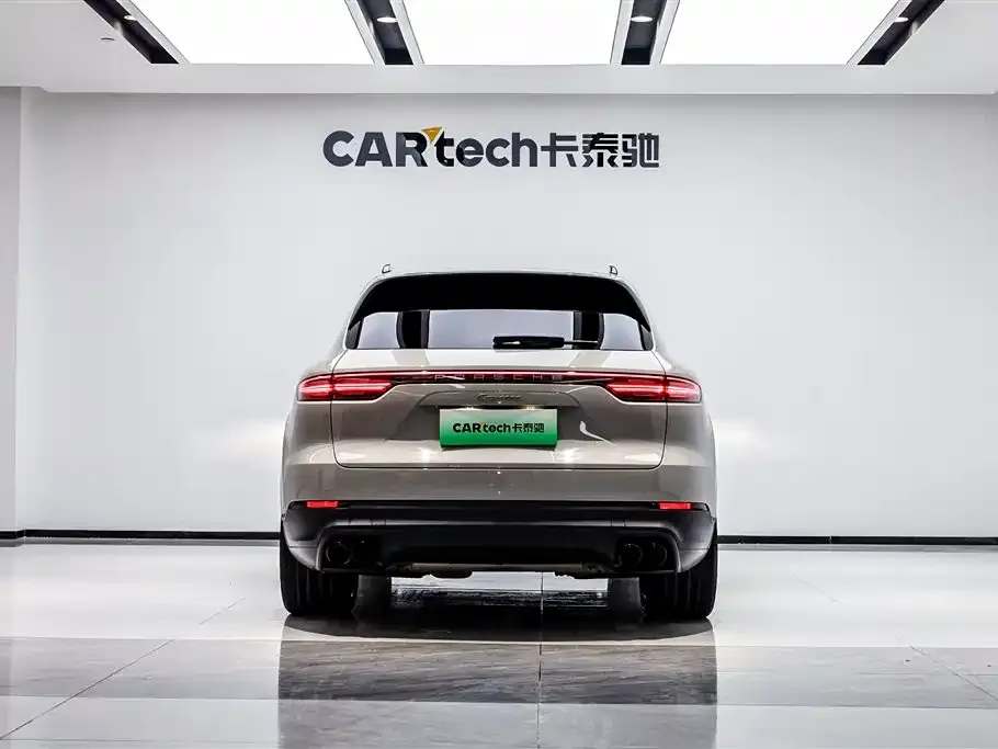 Porsche Cayenne Hybrid 2023 из CN, фото 2
