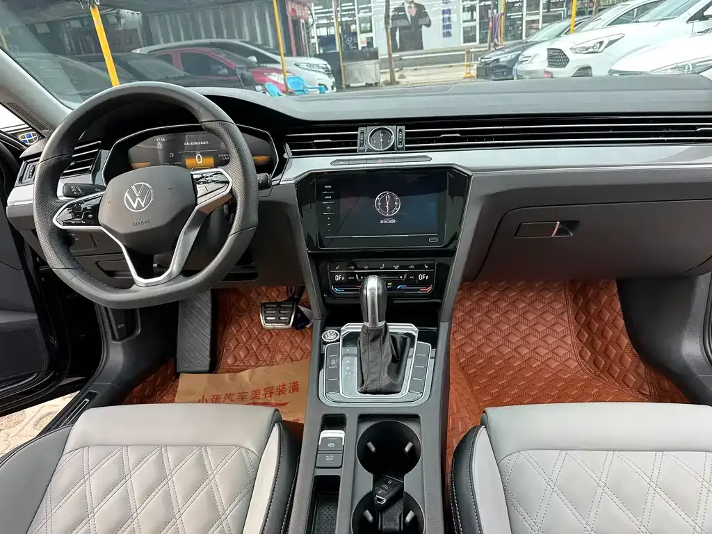 Volkswagen Magotan 2023 из CN, фото 4