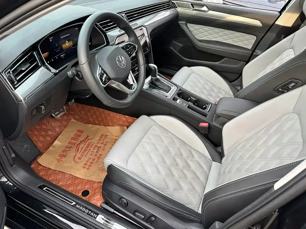 Volkswagen Magotan 2023 из CN, фото 6