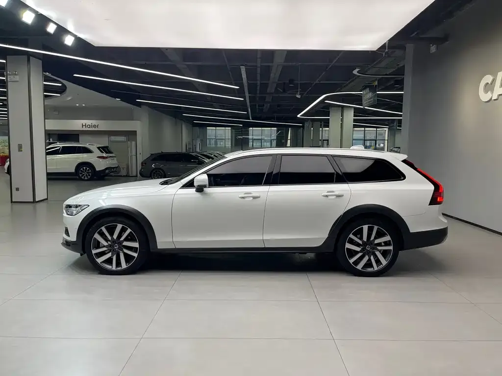 Volvo V90 — фото 6