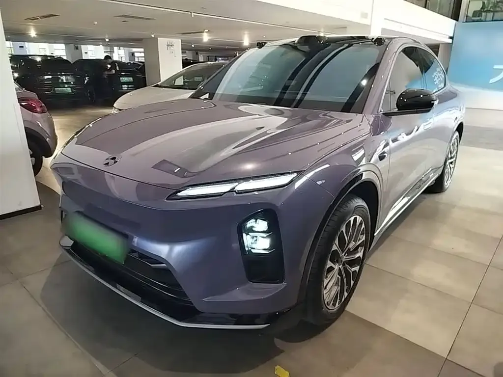 NIO EC6 — фото 10