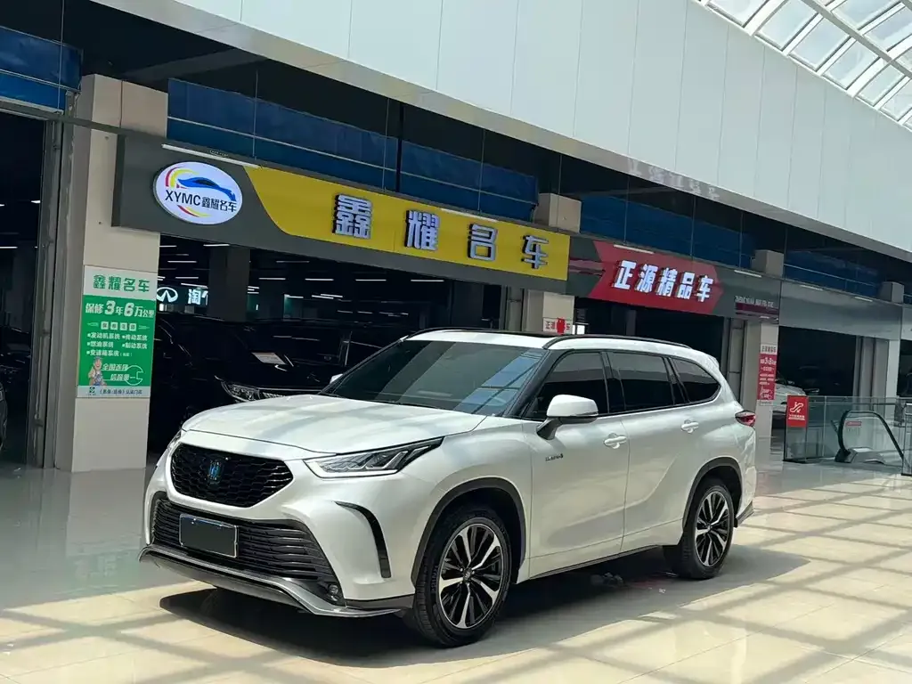 Toyota Crown Kluger