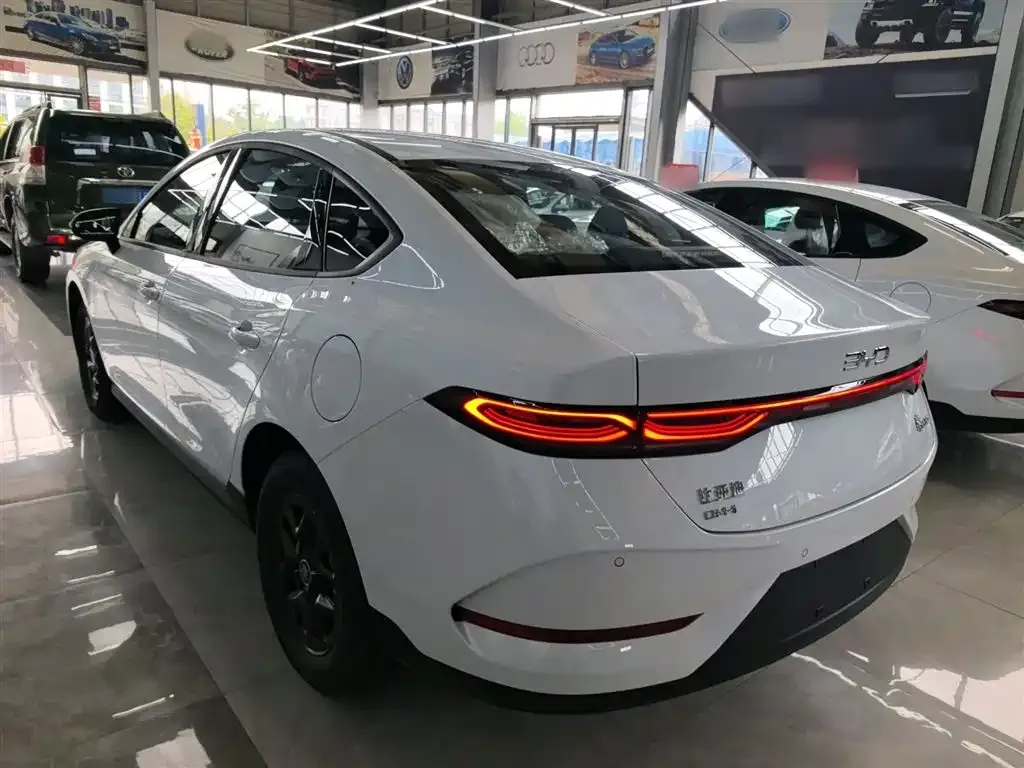 BYD Qin PLUS 2026 из CN, фото 4
