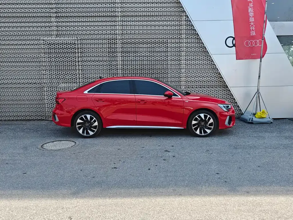 Audi A3 — фото 7