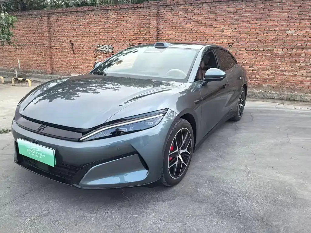BYD Han L