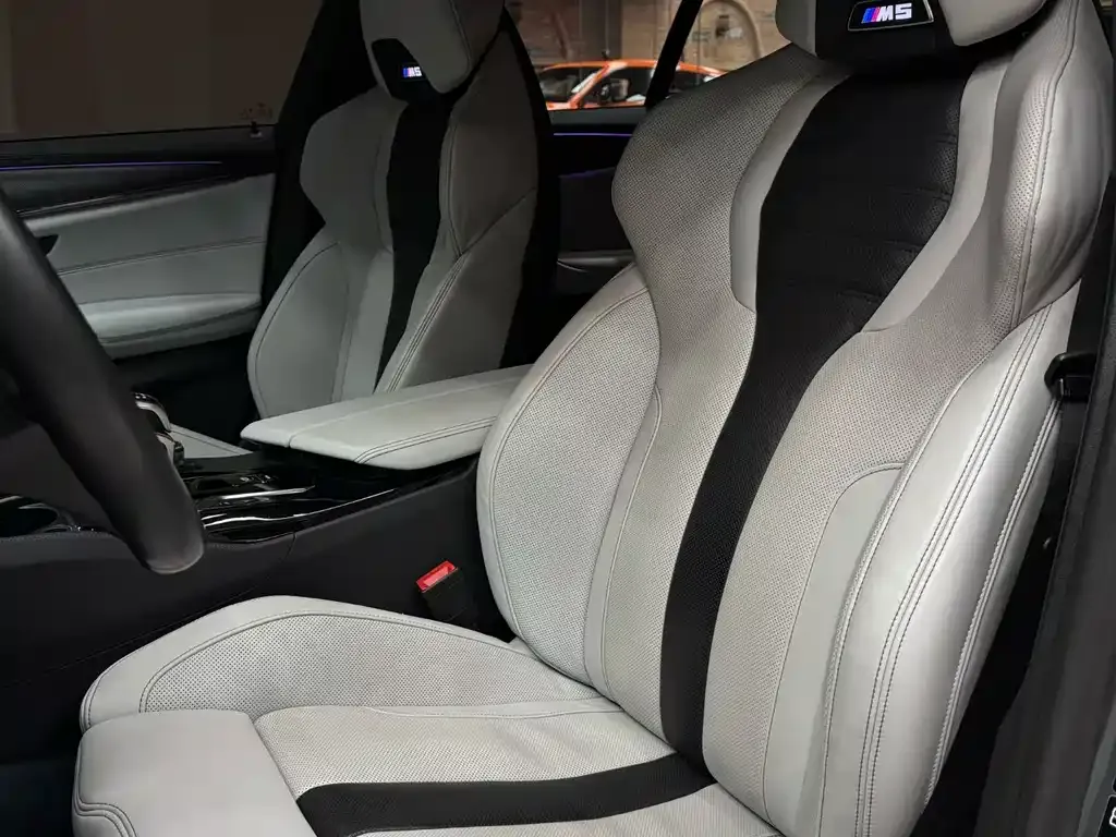 BMW M5 2023 из CN, фото 2