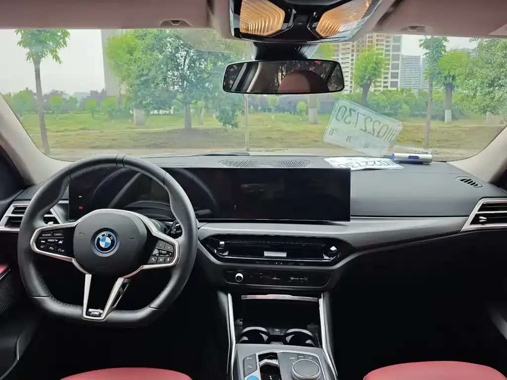 BMW i3 2024 из CN, фото 5