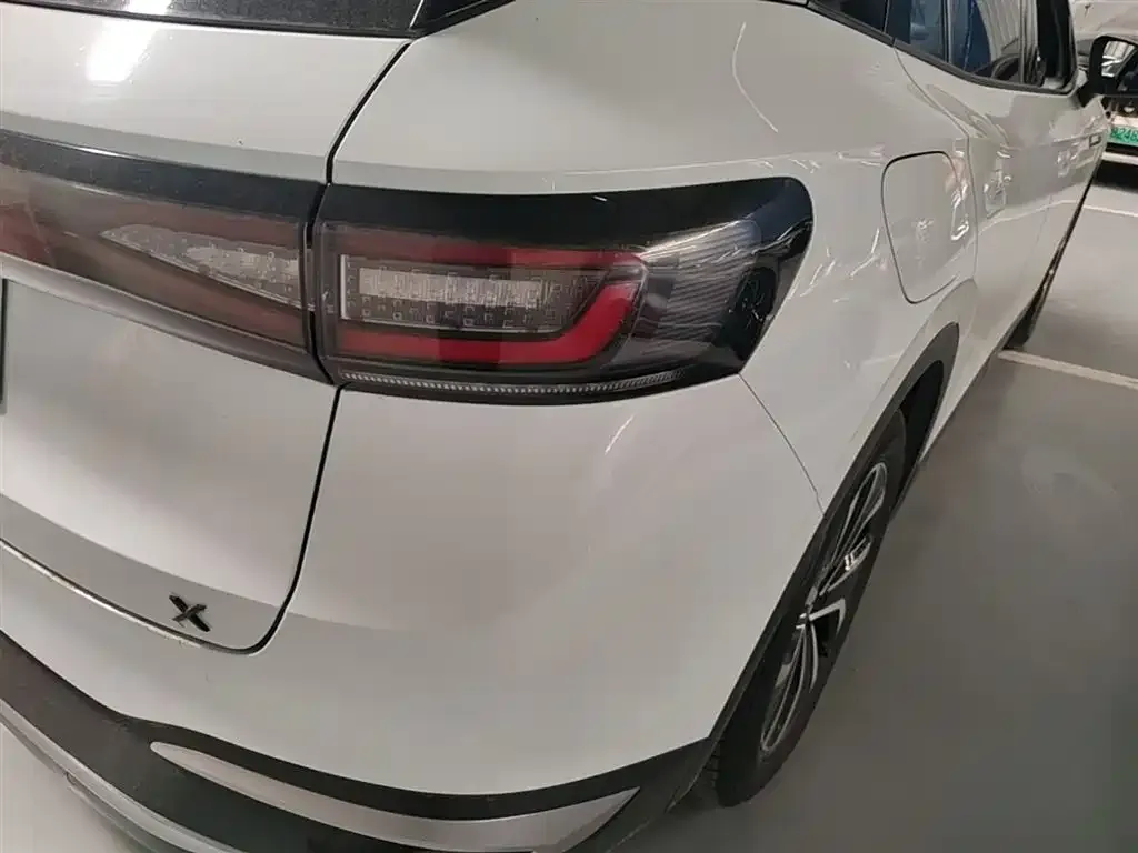 Volkswagen ID.4 X 2023 из CN, фото 2