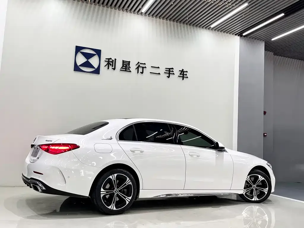 Mercedes-Benz C-Class 2024 из CN, фото 4